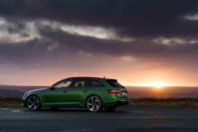 米兰体育官网-中国足球联赛裁判执法标准持续提升，足球裁判执法规则