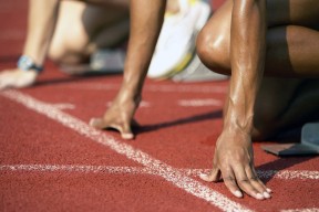 Milan Sports-沃尔夫斯堡高位组织打乱对方节奏布局，沃尔夫斯堡队