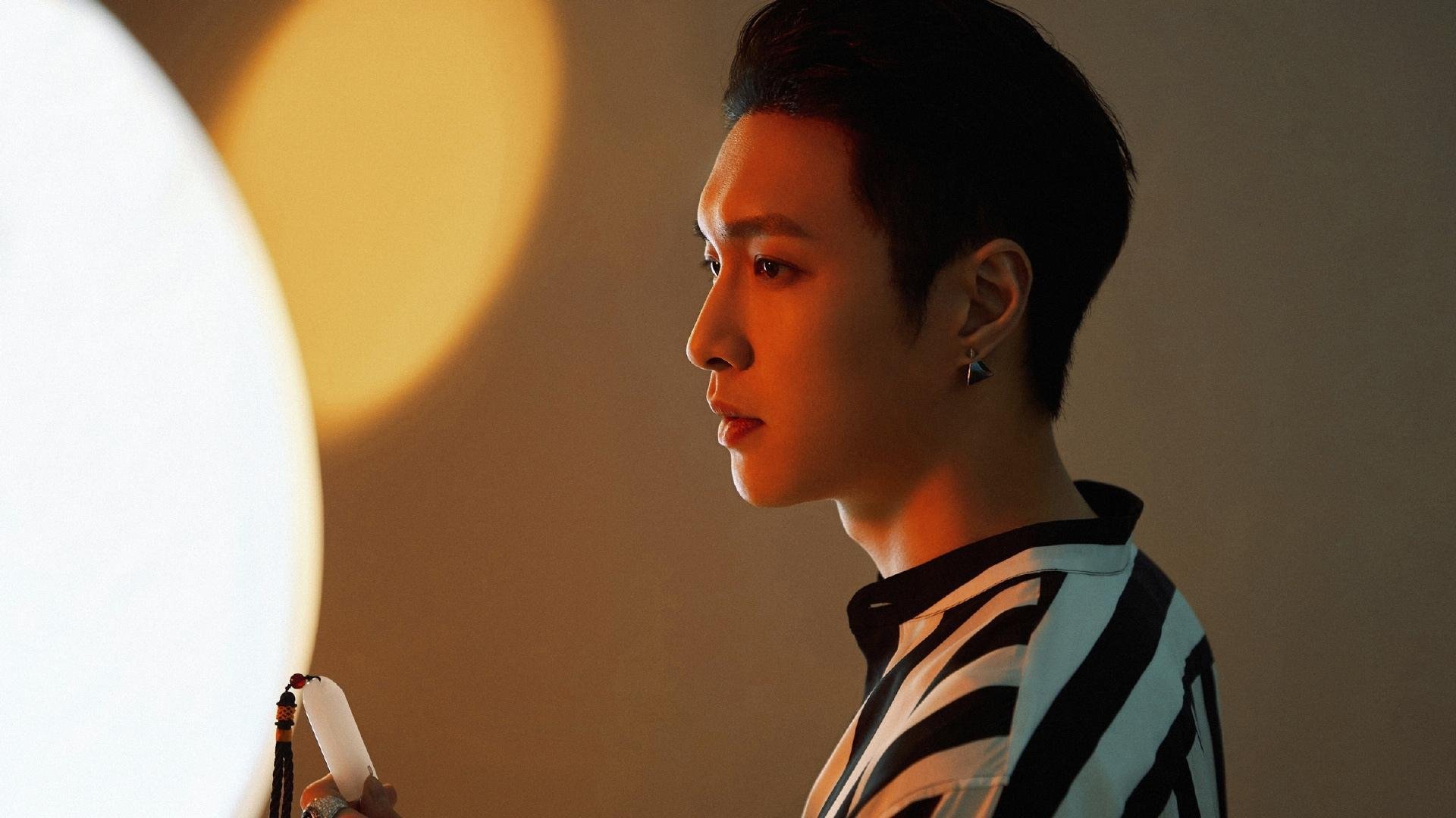 乔·波尔曼在比赛中展现强大的组织能力和球场领导力,乔什·波恩