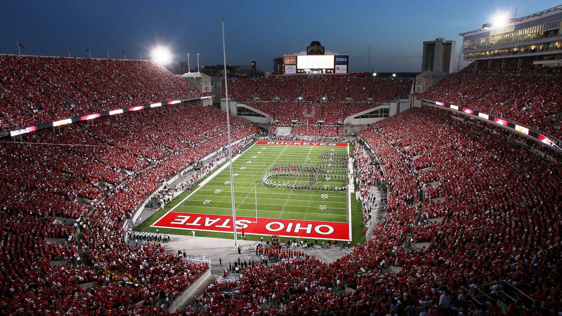 赛前动员强调必须保持饥饿感面对强敌不能有丝毫松懈，赛前动员大会发讲话